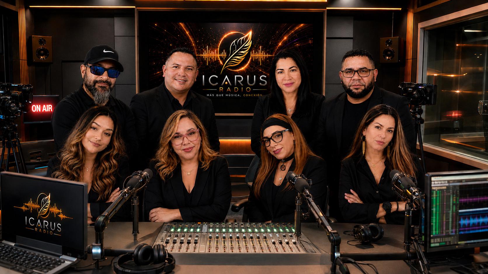 Equipo Icarus Radio en el estudio